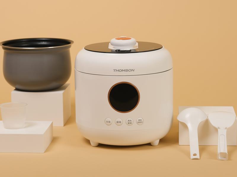 太空鍋｜智能溫控萬用壓力鍋